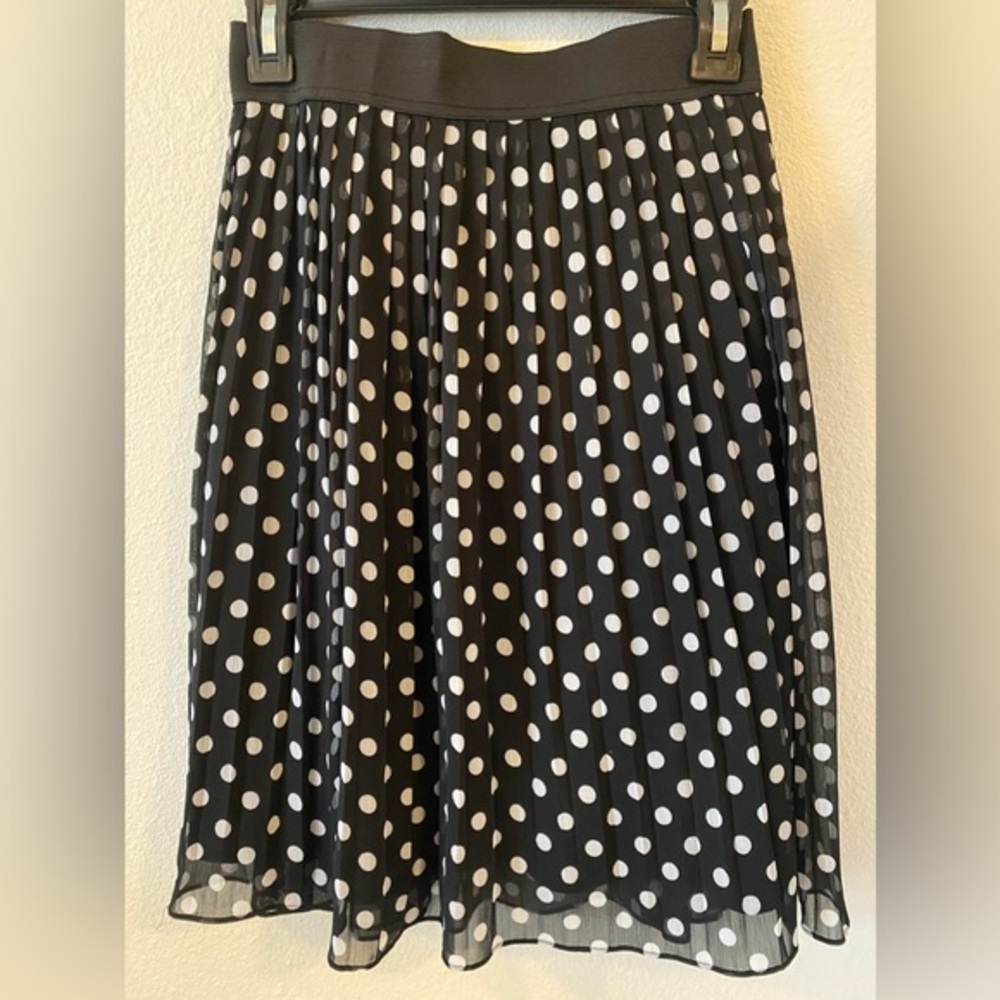 SOHO Black Polka Dot Skirt. Size XL